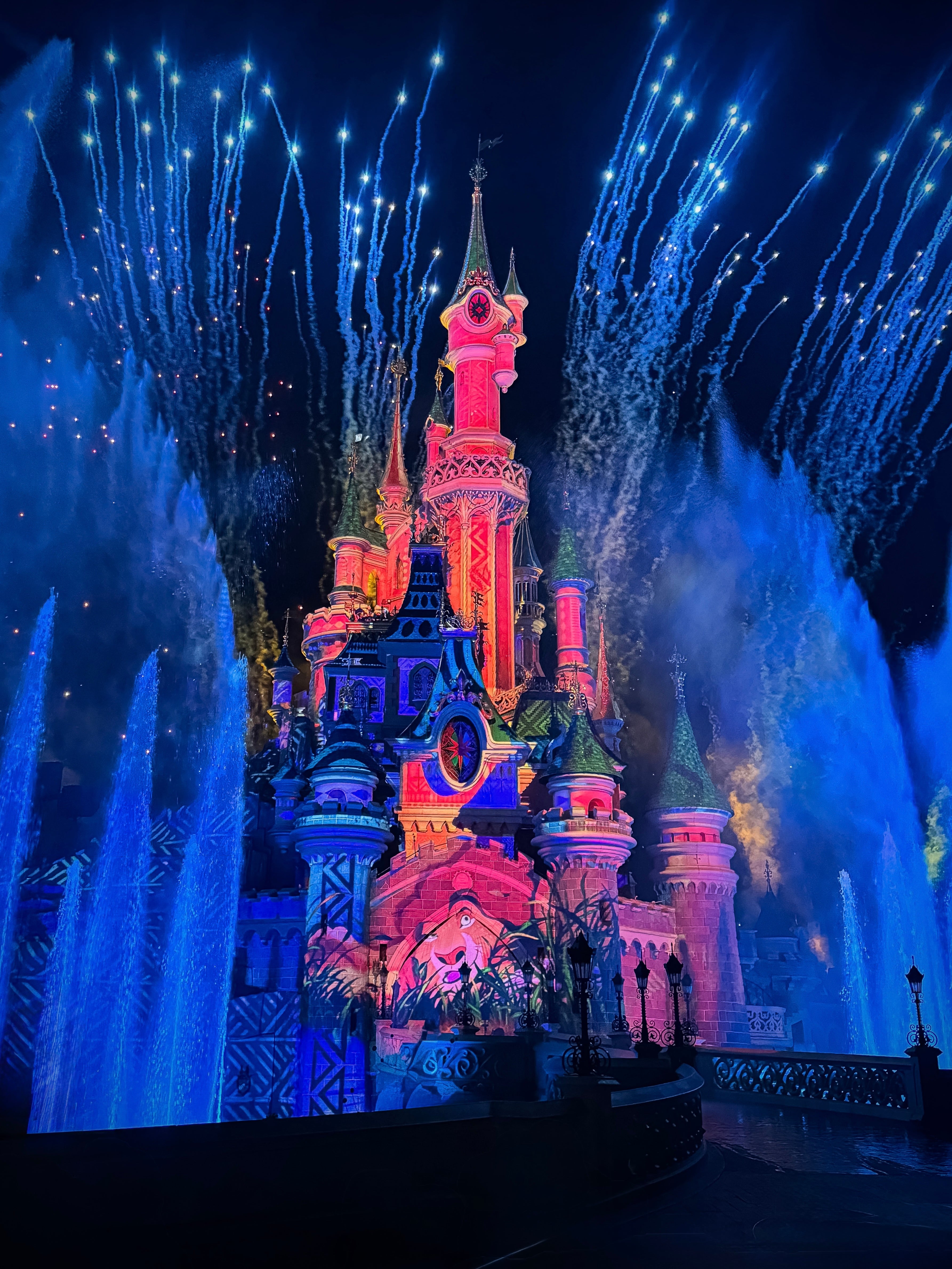 Disney Tales of Magic - Disneyland Paris